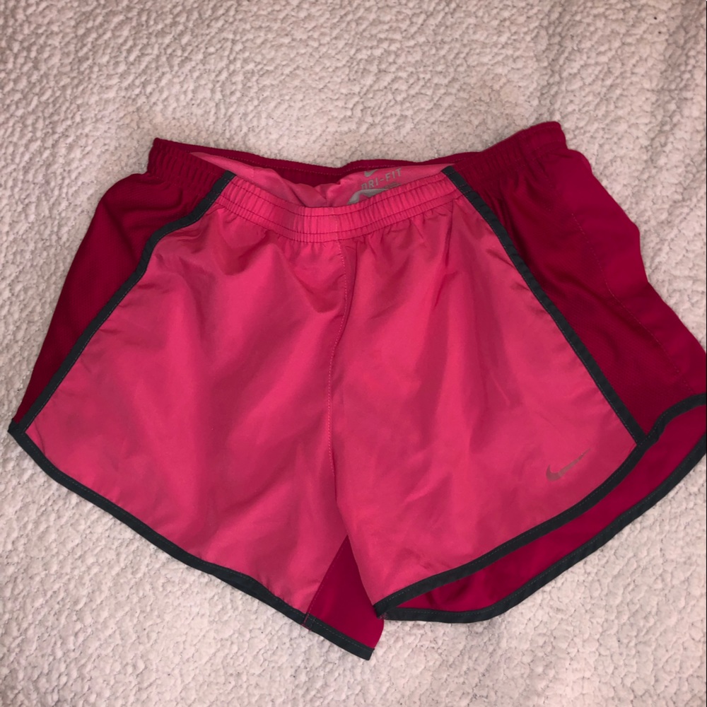 2 FOR 20 OR 3 FOR 25 NIKE GYM